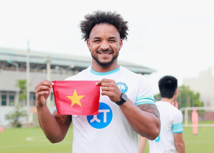 Xuân Son quyết tâm trở lại. Ảnh: Nam Định FC