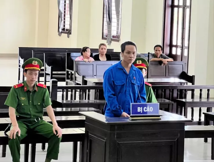 Bị cáo Trung bị tuyên phạt 8 năm tù về tội giết người. Ảnh: CTV