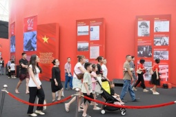 Kéo dài thời gian Triển lãm thành tựu đất nước thêm 10 ngày