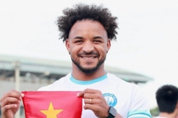 Xuân Son trở lại Việt Nam, báo tin cực vui với HLV Kim Sang Sik