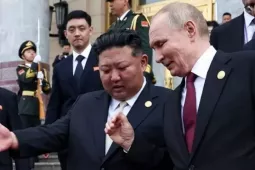 Tổng thống Nga, Chủ tịch Triều Tiên cùng đi siêu xe Aurus đến địa điểm họp song phương