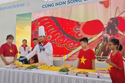 Trải nghiệm đặc biệt: Làm bánh mỳ cùng đầu bếp hàng không