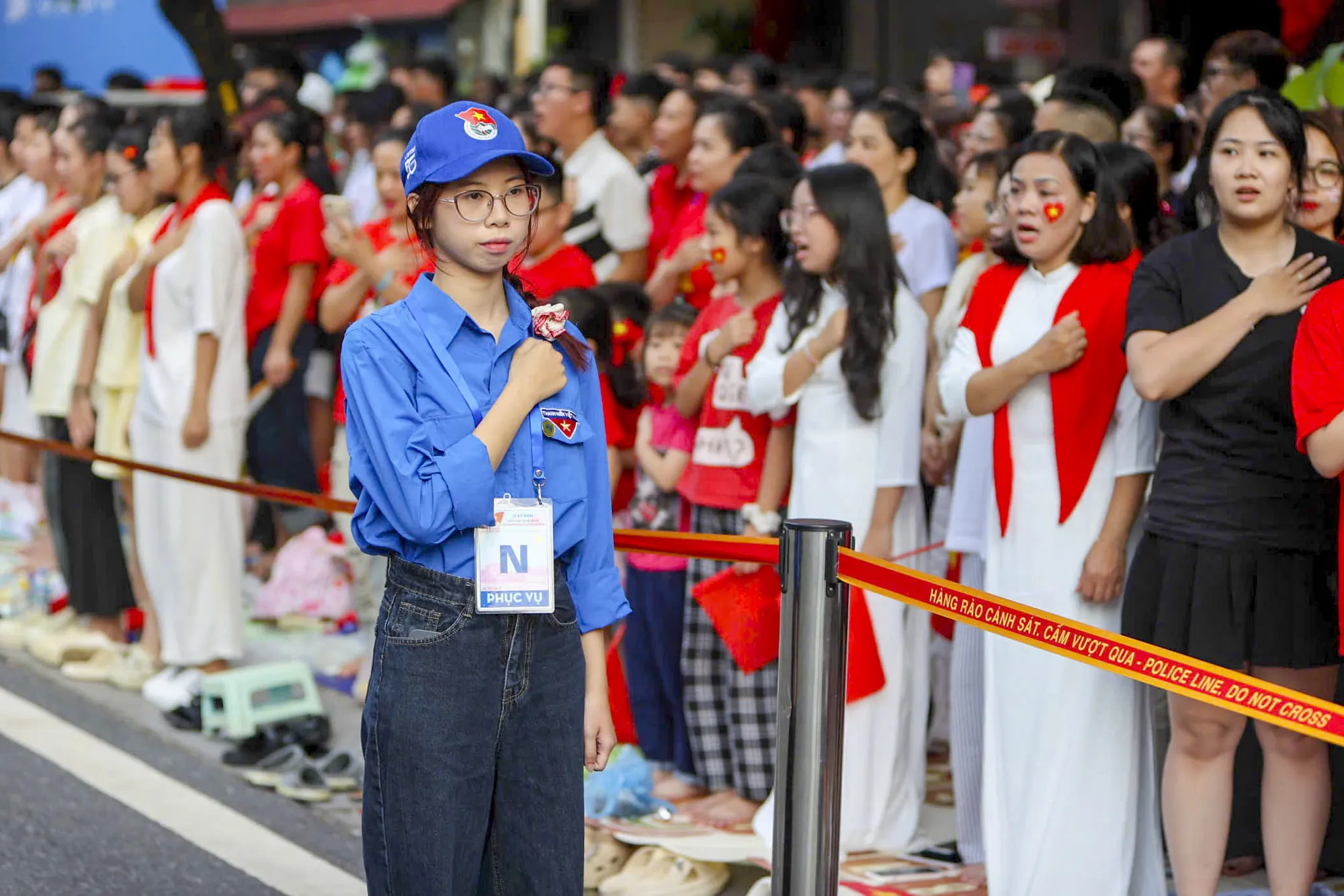 Những bước chân mạnh mẽ trong triệu triệu vòng tay Nhân dân ở ngày hội non sông A80 - 8
