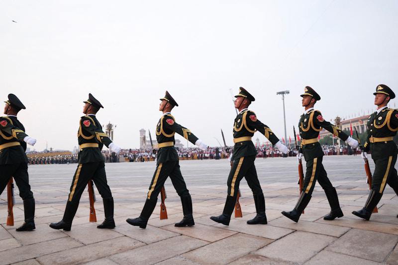 Trung Quốc chuẩn bị cho lễ duyệt binh ngày 3/9. Ảnh: Reuters.