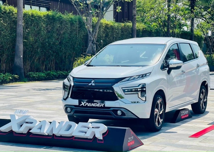 Mua xe MPV nên chọn Xpander, Veloz Cross hay Honda BR-V? - 1