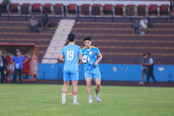 Trực tiếp bóng đá U23 Việt Nam - U23 Bangladesh: Bỏ lỡ cơ hội ghi bàn thứ 3 (U23 châu Á) (Hết giờ) - 7