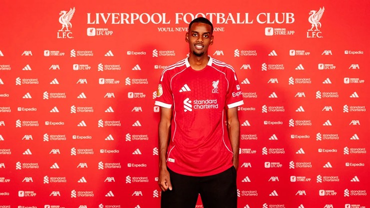 Bản hợp đồng 125 triệu bảng&nbsp;Alexander Isak&nbsp;khiến hàng công của Liverpool hoàn thiện và&nbsp;nguy hiểm&nbsp;hơn.
