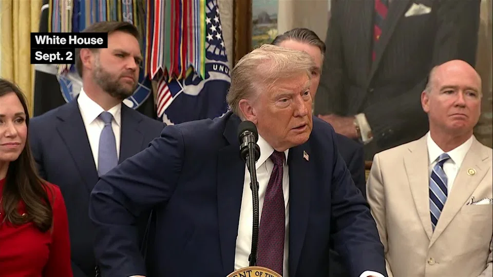 Ông Trump khẳng định không hạ thuế nhập khẩu hàng hóa từ Ấn Độ - 1