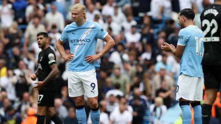 Man City bị Tottenham cuốn phăng trên sân nhà Etihad.