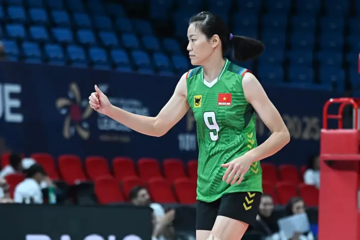 Cựu đội trưởng tuyển bóng chuyền Việt Nam làm HLV trưởng Bình Điền Long An. Ảnh: VTVBĐLA