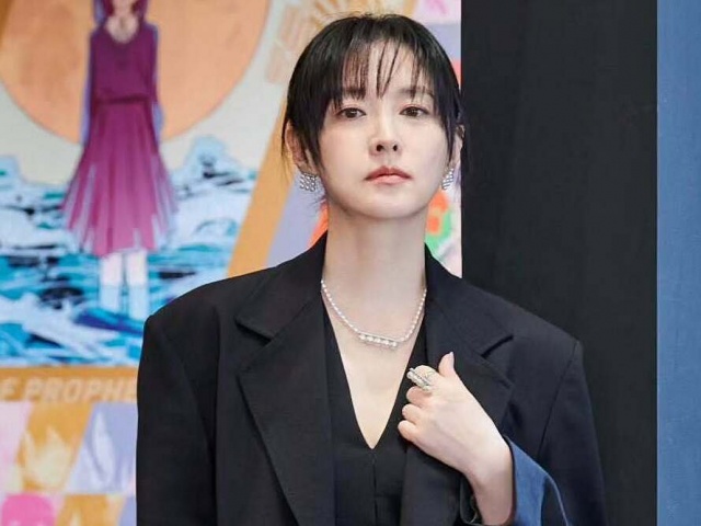 Loại quả “chống già“ Lee Young Ae trồng trong vườn nhà suốt 12 năm