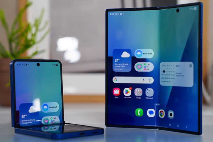 Người dùng nên xem xét nâng cấp lên Galaxy Z Fold 7 hoặc Z Flip 7.