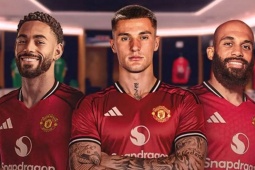 Liverpool, Man United khổ vì tiêu quá nhiều tiền chuyển nhượng?