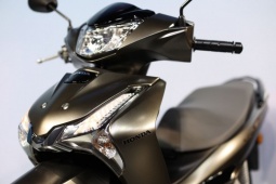 Thế giới xe - Xe số Honda phiên bản mới nhiều tính năng hiện đại, chỉ tốn 1,5L/100km