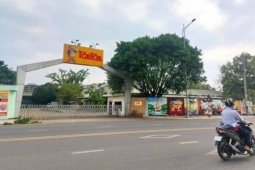 Tin tức trong ngày - Vợ chồng chủ thương hiệu đậu phộng Tân Tân bị đề nghị truy tố