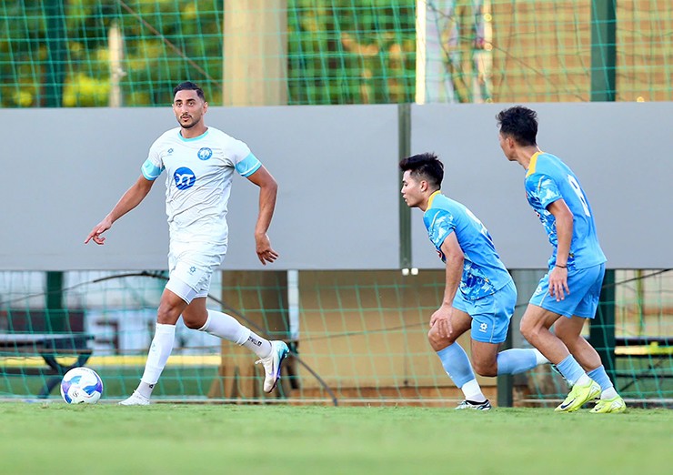 ĐT Việt Nam so tài dàn sao triệu đô của CLB Nam Định, kết quả ra sao? - 5