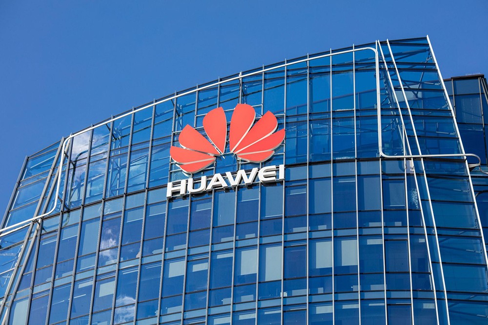 Huawei - Tập đoàn công nghệ tiên phong trong nghiên cứu và ứng dụng các giải pháp năng lượng thông minh