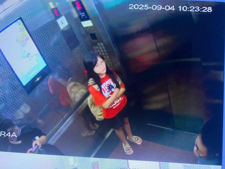 Cháu Ngọc khi rời nhà.