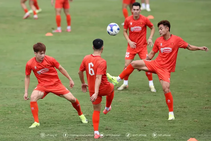 Các tuyển thủ Việt Nam tập huấn cho cái đích xa hơn vào tháng 10 ở vòng loại Asian Cup 2027. Ảnh: VFF