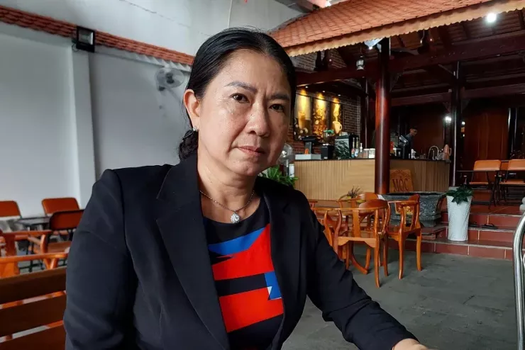 Bà Vinh đã chủ động cầu hoà, mong bị đơn thông cảm cho sự thiếu hiểu biết về chính sách pháp luật của mình thời gian qua. Ảnh: CTV