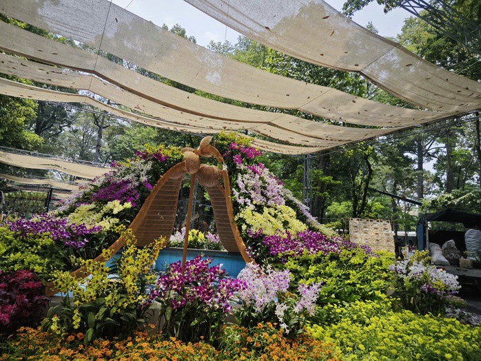 Ngành hoa thường sản xuất theo các ngày lễ