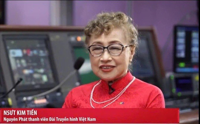 NSƯT Kim Tiến trở lại nơi làm việc quen thuộc.