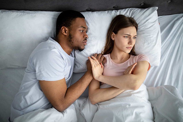 Không nên quan hệ tình dục cho đến khi điều trị dứt điểm nhiễm trùng đường tiết niệu.