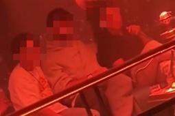 Xôn xao clip streamer nổi tiếng hút shisha trong quán bar: Hành vi này có vi phạm pháp luật?