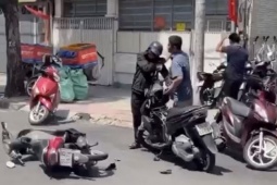 TP HCM: Công an đang xác minh 2 clip phản cảm liên quan 1 người đàn ông