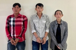 Người phụ nữ mất sạch vàng trong nháy mắt khi nhờ người lạ chở gạo về nhà