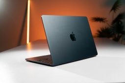 Thời trang Hi-tech - MacBook Air M2: Lựa chọn hoàn hảo cho dân văn phòng năm 2025