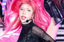 Giải trí - Trang Pháp ngất xỉu ở Sao nhập ngũ