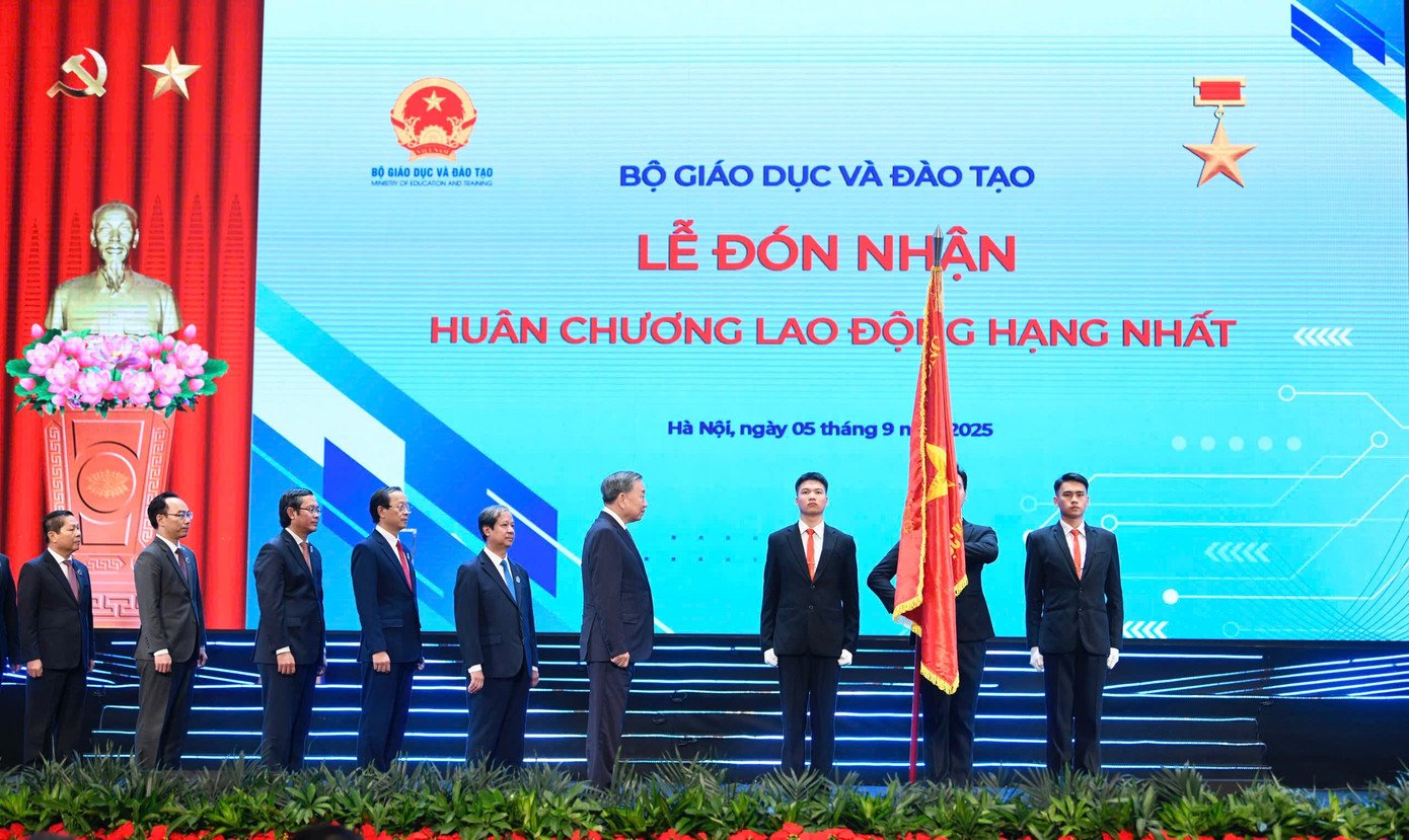 Tổng Bí thư Tô Lâm tham dự lễ khai giảng đặc biệt - 3