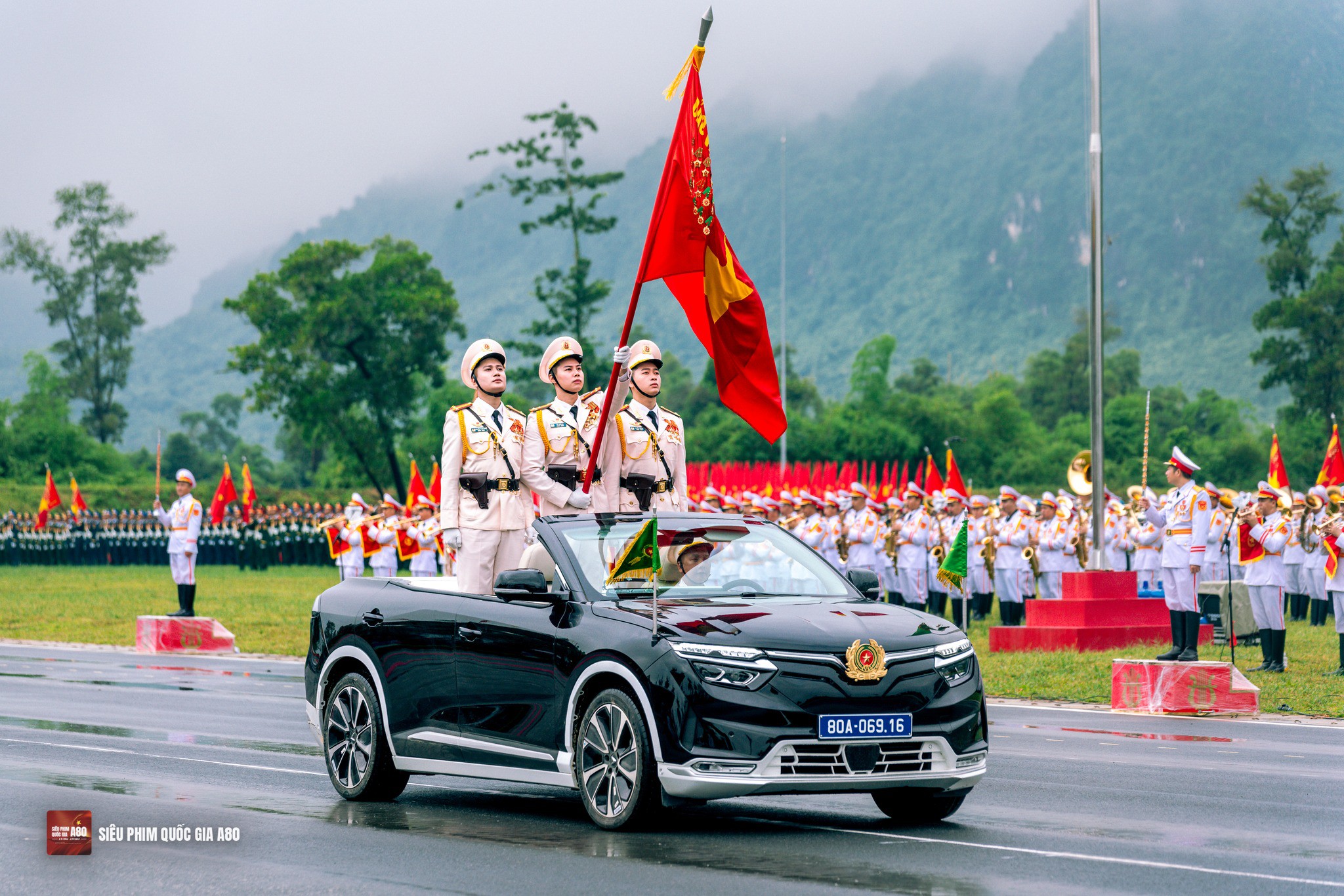 Tổ Công an kỳ.