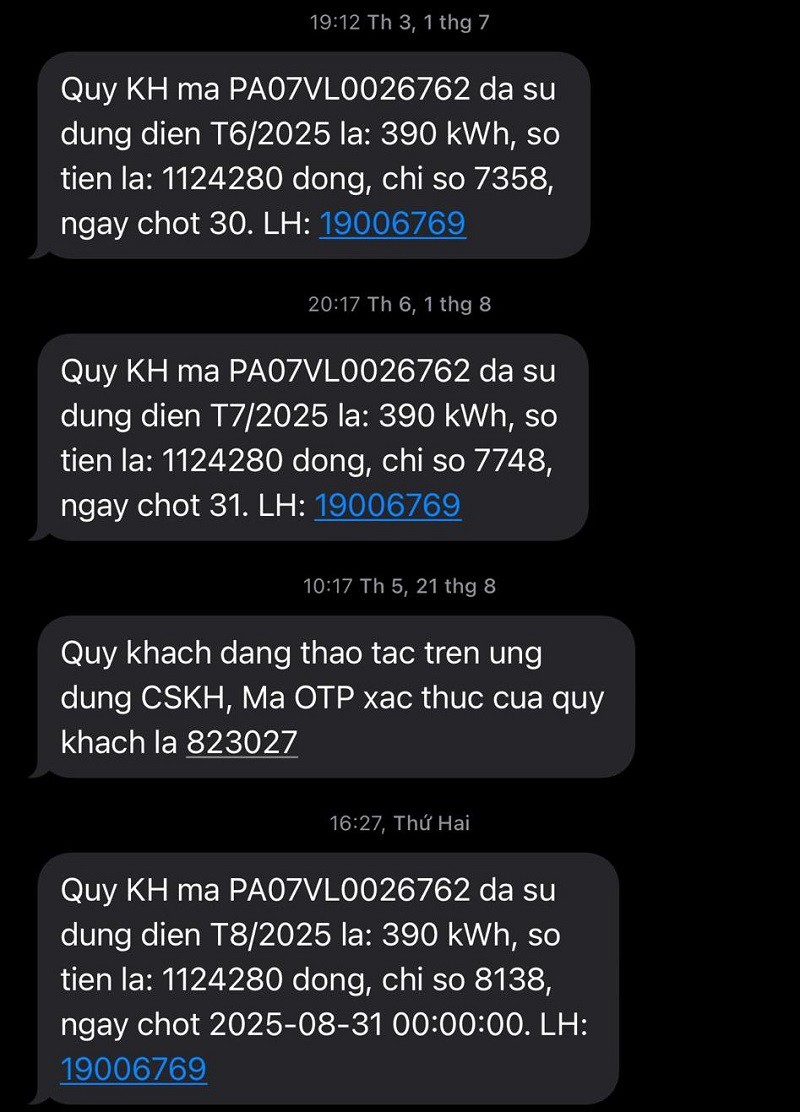 Tiền điện nhà anh Tuấn giống hệt nhau một cách bất thường.