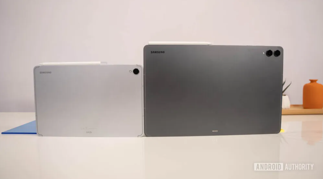 Galaxy Tab S11 và Galaxy Tab S11 Ultra.