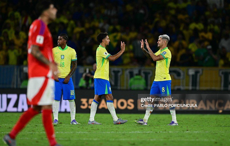 Brazil thắng áp đảo trong lần cuối cùng chơi trên sân nhà tại vòng loại World Cup 2026