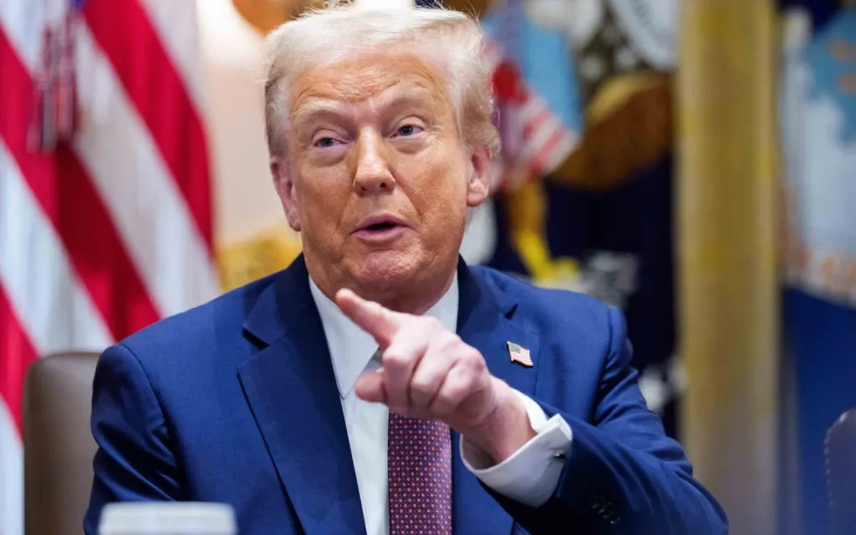 Ông Trump lại đưa ra lời đe dọa áp thuế mới - 1