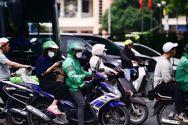 Miền Bắc nắng nóng liên tiếp giữa mùa Thu. Ảnh: Tuấn Anh