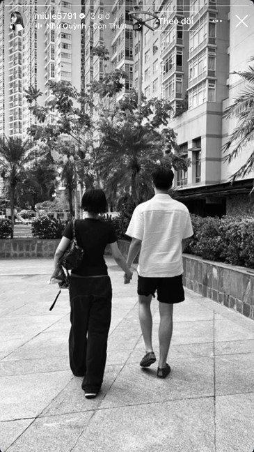 Cặp đôi nhiều lần bị "team qua đường" bắt gặp xuất hiện cùng nhau.