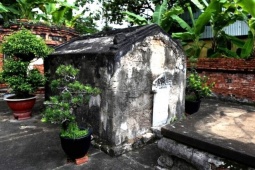 Tin tức trong ngày - Mộ gần 200 năm của vị hổ tướng triều Nguyễn ở trung tâm TP HCM