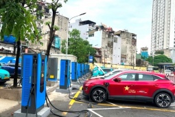 Hà Nội đề xuất gần 1.400 vị trí có thể lắp trạm sạc xe điện