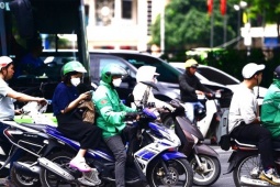 Tin tức trong ngày - Vì sao miền Bắc nắng nóng gay gắt giữa tiết trời mùa Thu?