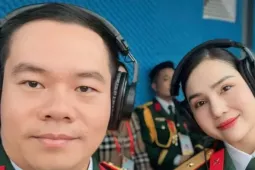 Giải trí - Người đọc câu 'Đang tiến vào lễ đài...' ở Lễ diễu binh, diễu hành A80