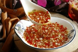 Ẩm thực - Nước mắm có cần bảo quản trong tủ lạnh?