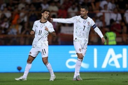 Trực tiếp bóng đá Armenia - Bồ Đào Nha: 3 pha bỏ lỡ liên tiếp (Vòng loại World Cup) (Hết giờ)