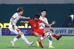 Bóng đá - Trực tiếp bóng đá U23 Việt Nam - U23 Singapore: Đội khách chỉ còn 10 người, chấp nhận thất bại (Hết giờ)