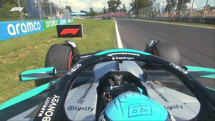 Russell gặp sự cố cuối phiên chạy