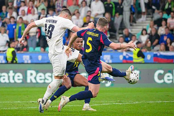 Video bóng đá Slovenia - Thụy Điển: Vỡ òa phút 90, Sesko không cho Gyokeres ăn mừng (Vòng loại World Cup) - 5