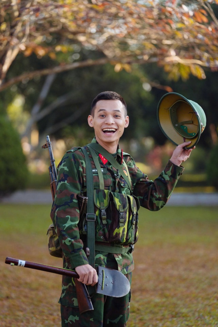 Độ Mixi trong "Sao nhập ngũ" 2025. Ảnh: FBNV